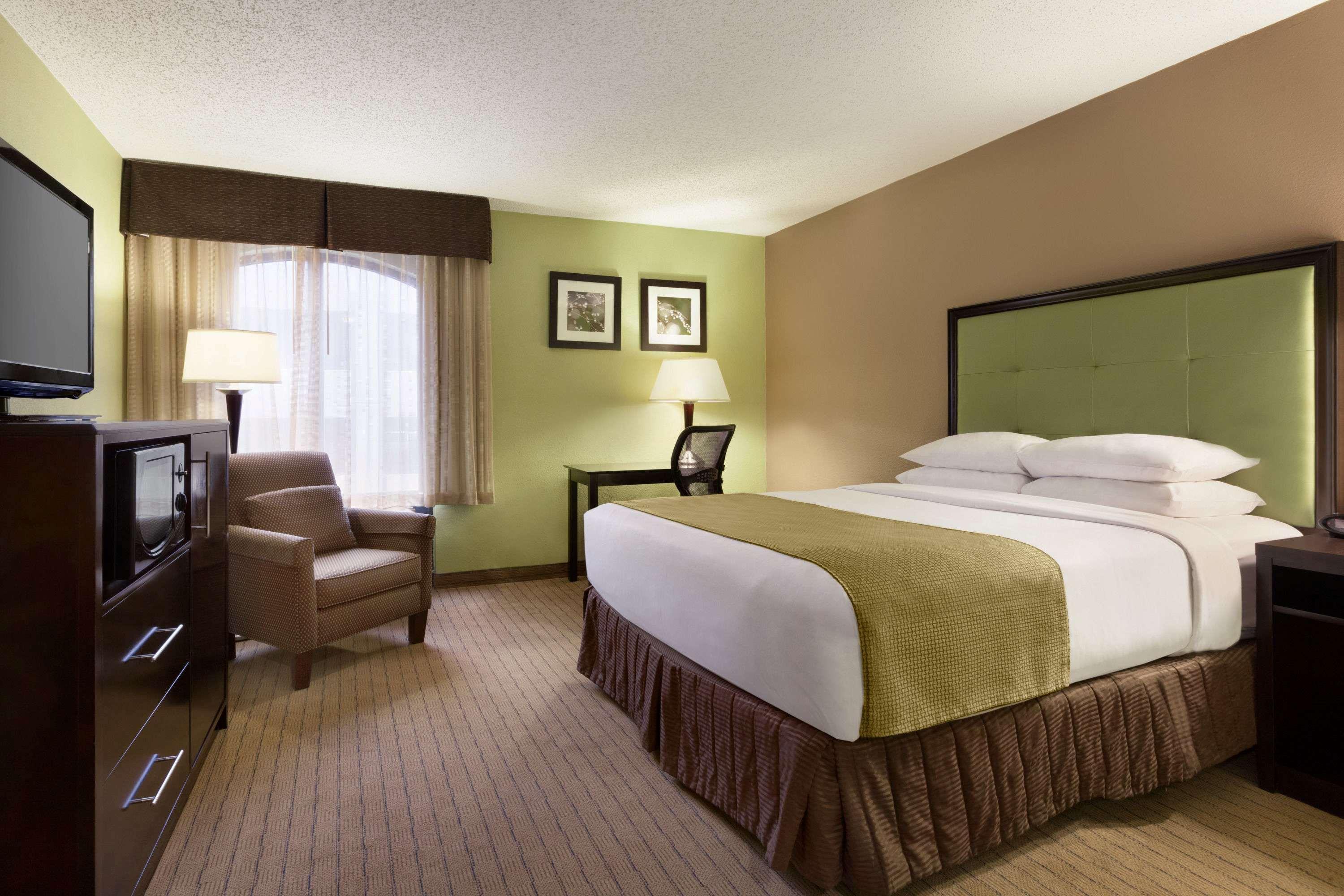 Days Inn By Wyndham Baltimore Inner Harbor Zewnętrze zdjęcie